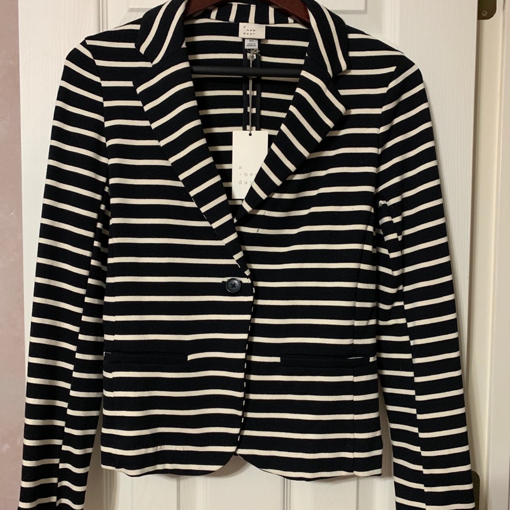 Stripped Casual Blazer